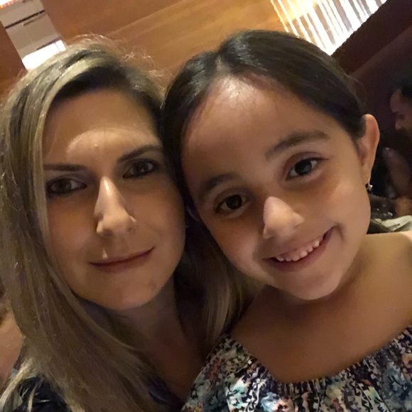 Meet your Posher, Ardiana - Picture 1 of 1